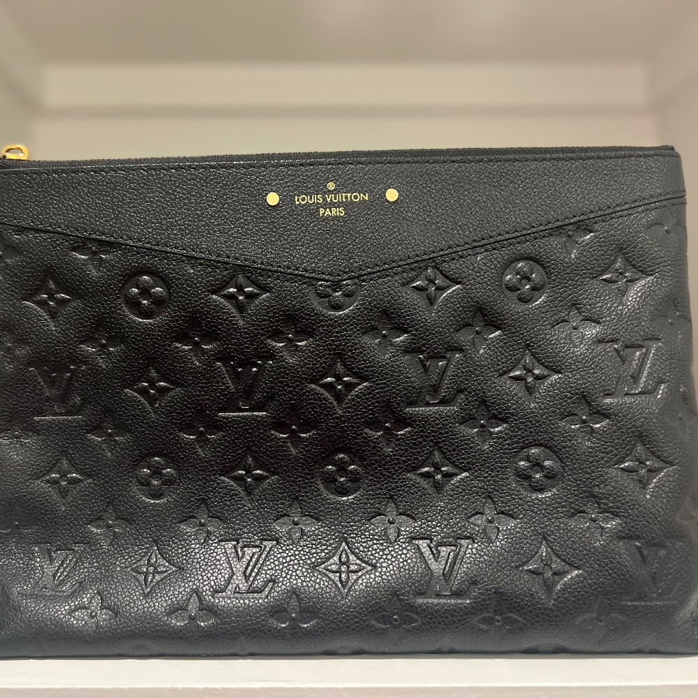 Louis Vuitton Daily Pouch